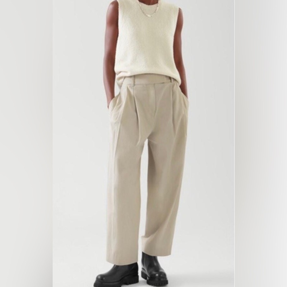 COS Pleated Barrel Leg Chinos (Size 4 - fits 6)